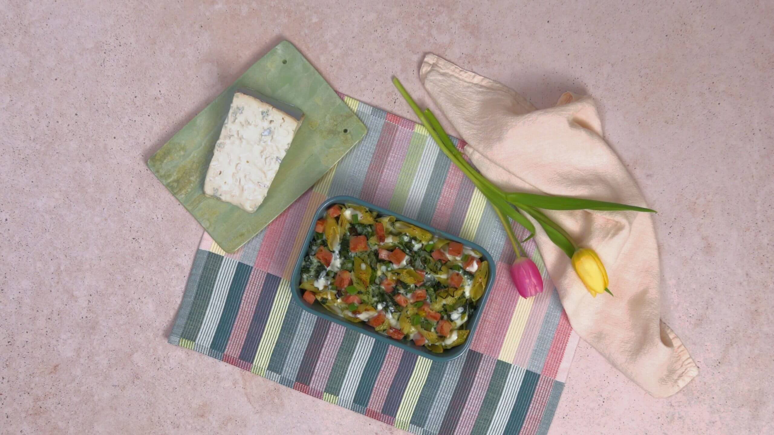 Pennette gratin and Gorgonzola Pdo - Gorgonzola DOP