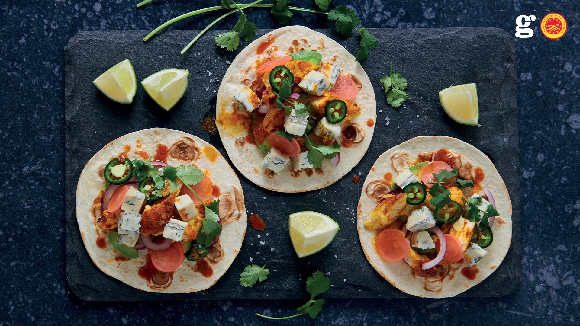Open tortilla with spicy Gorgonzola PDO, chicken and radishes - Gorgonzola DOP
