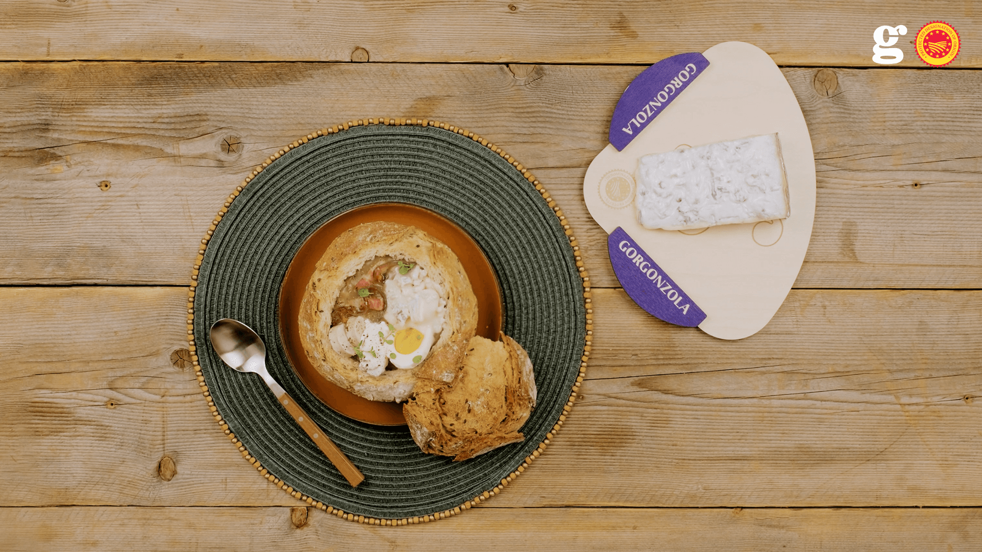 Zurek garnished with gorgonzola pdo and eggs - Gorgonzola DOP